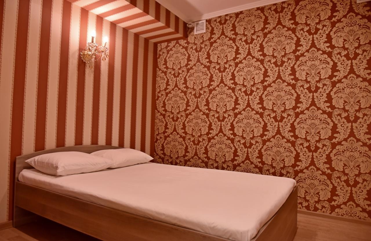 Hotel Gloria Kostanay Exterior photo