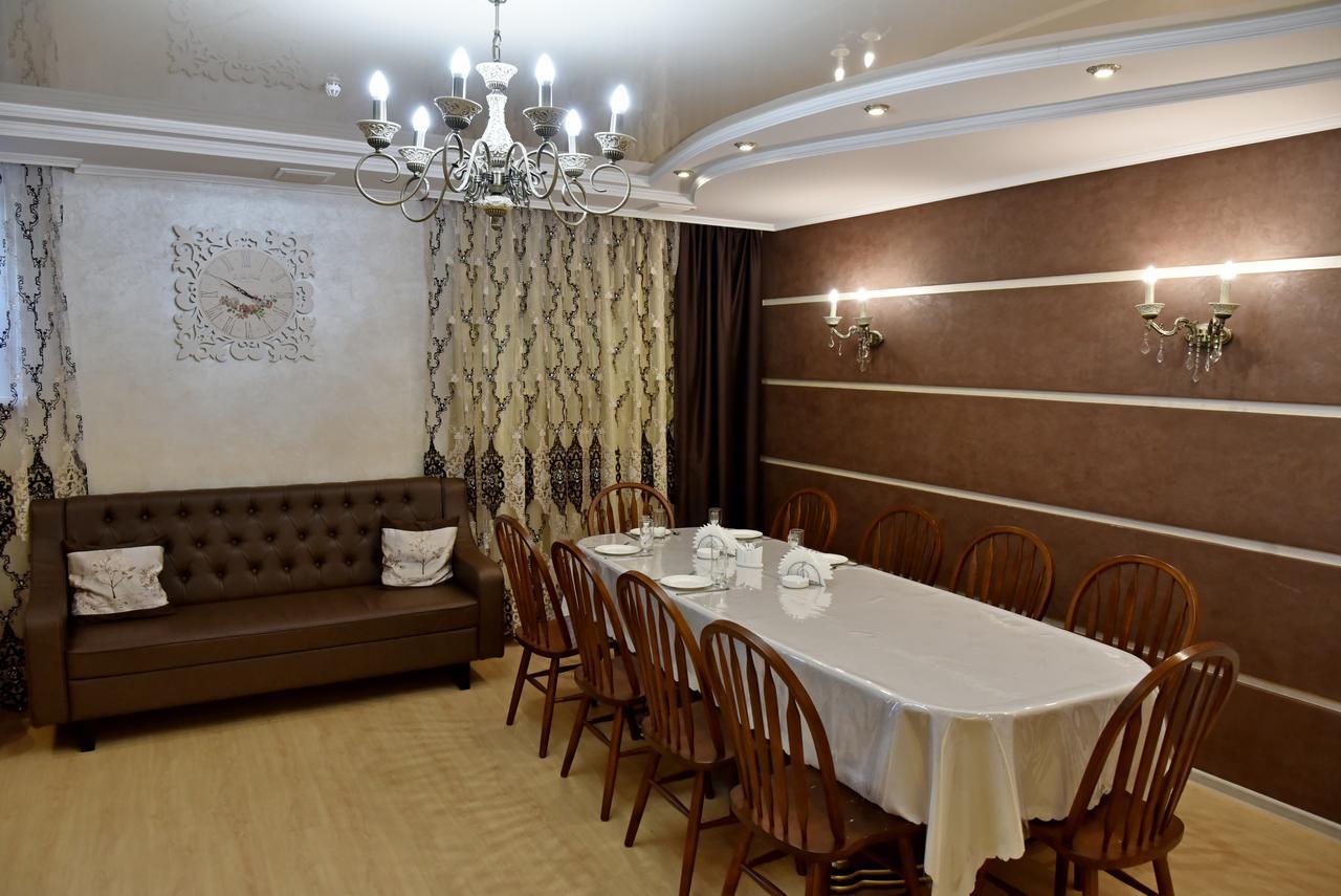 Hotel Gloria Kostanay Exterior photo