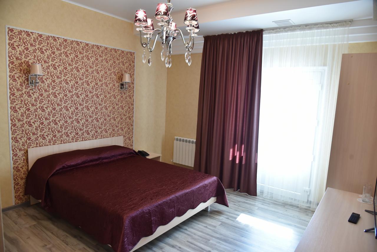 Hotel Gloria Kostanay Exterior photo